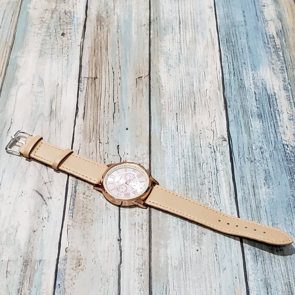 Geneva Watch! - Picture 4 of 7